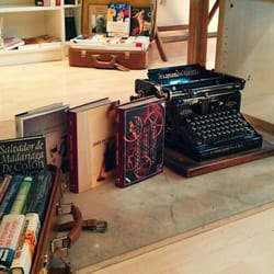 Pequod Llibres