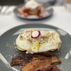 Phenom Risen Creatives - Avocado toast and bacon