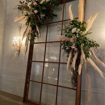 The Willow Ballroom - End of the aisle - Venues & Event Spaces Near Me - Hood, California