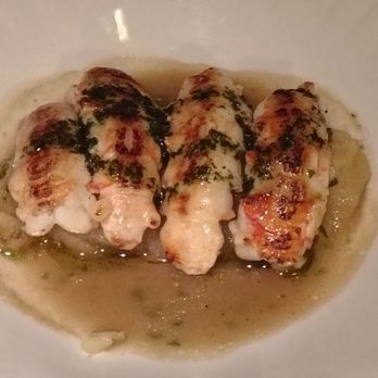 El Paraguas - Spanish Near Me - Madrid, M
