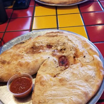 Canos Pizza Palace - Pizza Near Me - Levittown, Puerto Rico