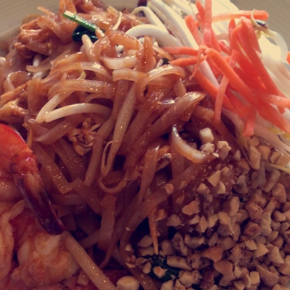 Ridge Thai - Shrimp pad Thai - Thai Near Me - Ridgewood, New Jersey Ridge Thai - Shrimp pad Thai - Thai Near Me - Ridgewood, New Jersey