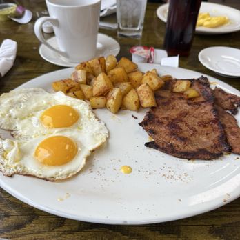 Cafe del Cielo - Breakfast & Brunch Near Me - McDonough, Georgia