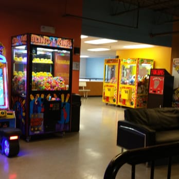 Flight Adventure Park - Springfield - Trampoline Parks Near Me - Springfield, Virginia Flight Adventure Park - Springfield - Trampoline Parks Near Me - Springfield, Virginia