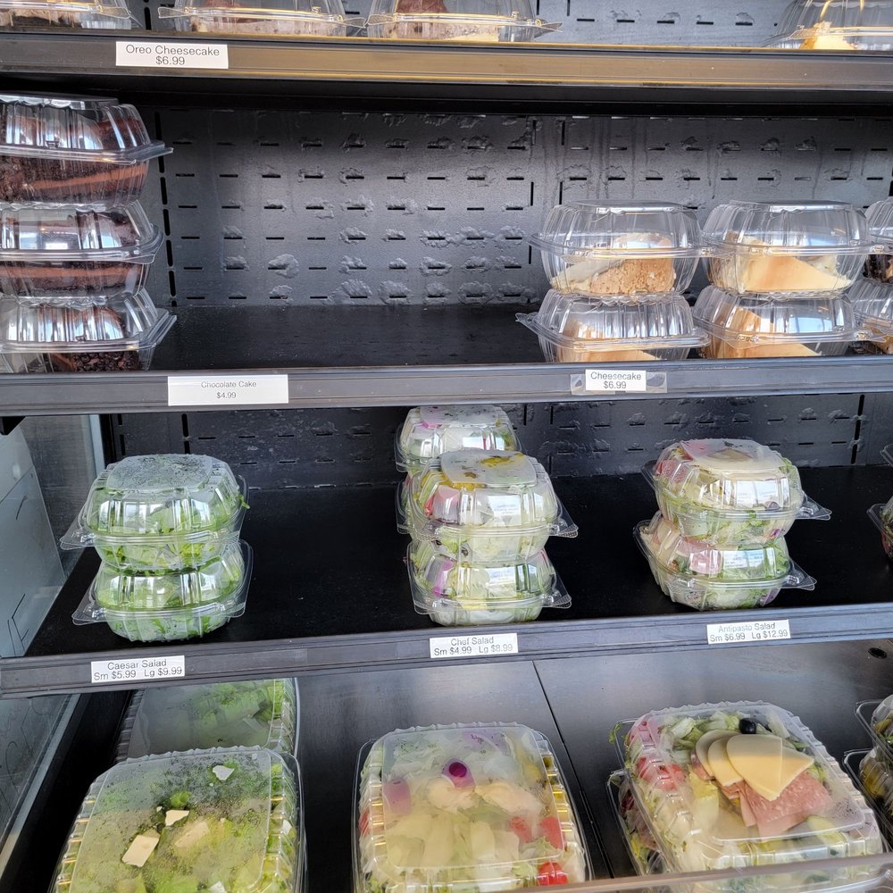 TWIN TREES Updated August 2024 27 Reviews 104 Highbridge St