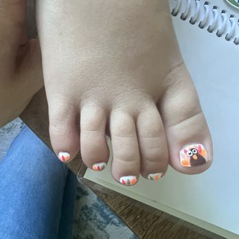 Bella Nails Lounge - Turkey toes! By Nikki - Nail Salons Near Me - Torrance, California Bella Nails Lounge - Turkey toes! By Nikki - Nail Salons Near Me - Torrance, California