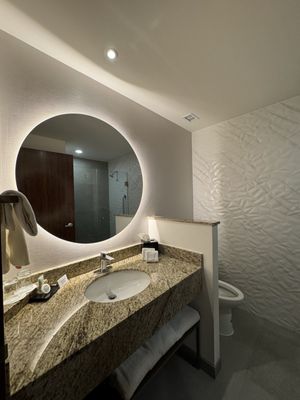 Courtyard by Marriott Mexico City Airport by null