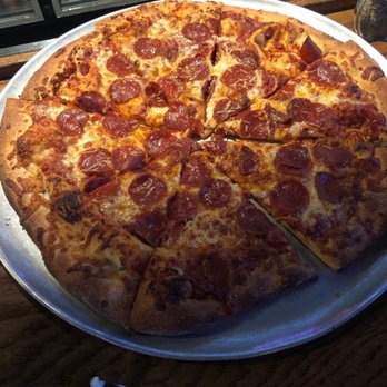 Lynnwood Brewing Concern - Extra large pizza - Breweries Near Me - Raleigh, North Carolina