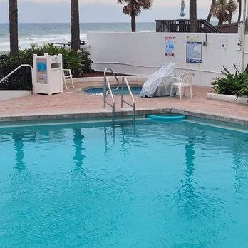 Bahama House - Hotels Near Me - Daytona Beach, Florida