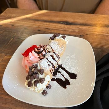 The Public Grill Beer And Wine Bar - Chocolate chip cannoli - Italian Near Me - Mesa, Arizona