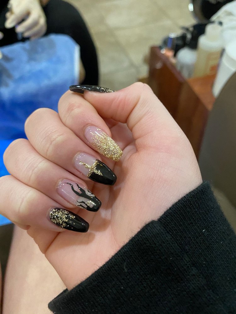 TARPON’S NAILS AND SPA Updated October 2024 21 Photos & 21 Reviews