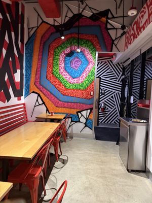 Dave's Hot Chicken by null