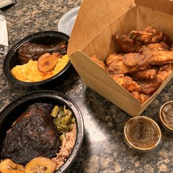 The Foood Spot - Jerk, chicken, tropical wings, and Gouda mac & cheese