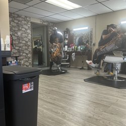 Lenny's Cutz Barbershop - Juan getting my little boy fresh!