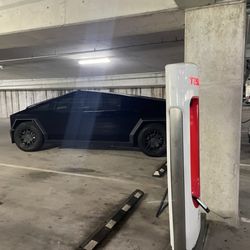 Tesla Supercharger - Ugly ass.... Tehehe