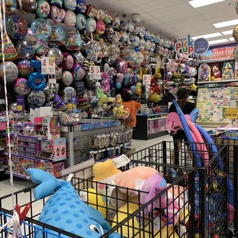 Party City - Long wait in line - Party Supplies Near Me - Culver City, California Party City - Long wait in line - Party Supplies Near Me - Culver City, California