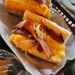 Milkcrate Cafe - The biggie