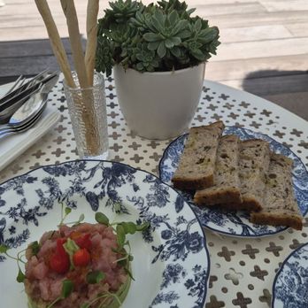 Dior Cafe - Tuna tartar - Coffee & Tea Near Me - Miami, Florida Dior Cafe - Tuna tartar - Coffee & Tea Near Me - Miami, Florida