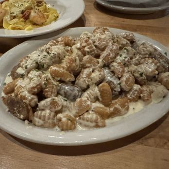 Tavola Trattoria - Italian Near Me - Bentonville, Arkansas Tavola Trattoria - Italian Near Me - Bentonville, Arkansas