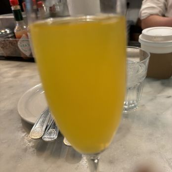 Sotto Mare - Peach Bellini - Seafood Near Me - San Francisco, California Sotto Mare - Peach Bellini - Seafood Near Me - San Francisco, California