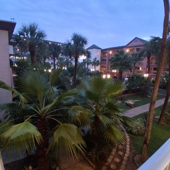 Hide and Seek Vacations - The view of hotel courtyard. A wonderful, comfortable, inexpensive hotel with plenty of room for our family. - Travel Agents Near Me - Norman, Oklahoma Hide and Seek Vacations - The view of hotel courtyard. A wonderful, comfortable, inexpensive hotel with plenty of room for our family. - Travel Agents Near Me - Norman, Oklahoma