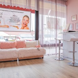 Facial Cafe Skin Care Salon