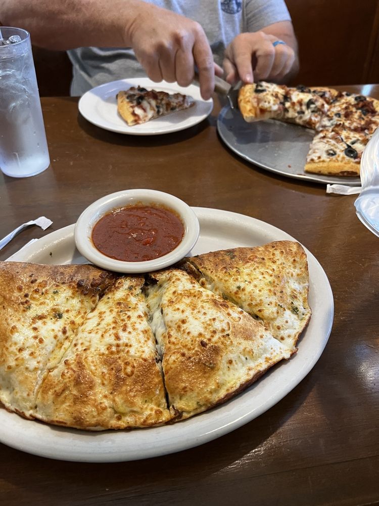 DON’S ITALIAN RESTAURANT Updated November 2024 16 Photos & 20