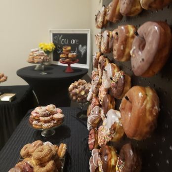 Dee's Donuts - We ordered 300 donuts for an AMAZING donut wall/display. These were sooooo good - Donuts Near Me - Las Vegas, Nevada Dee's Donuts - We ordered 300 donuts for an AMAZING donut wall/display. These were sooooo good - Donuts Near Me - Las Vegas, Nevada