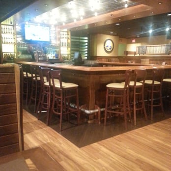 Outback Steakhouse - This was a nice environment.  There were kids here but it was a food night. - Steakhouses Near Me - Macon, Georgia