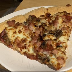 Pizza Hut - Smaller cut slices... ummm ok.