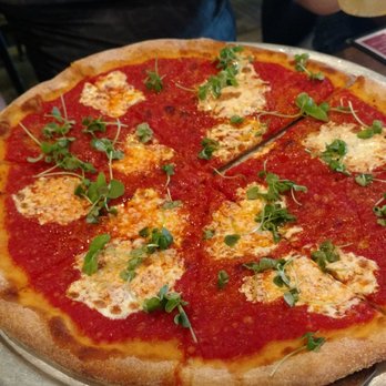 The Roaming Table - Margarita pizza.  Gallo coal fired grill - Tours Near Me
