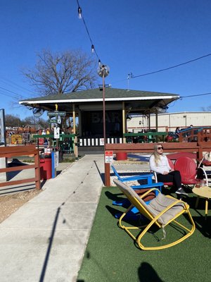 Putt Pub by null