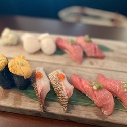 Iyasare - Assorted nigiri