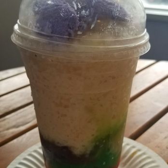 St. Barbra Pinoy Bakery - Halo halo - Bakeries Near Me - Portland, Oregon St. Barbra Pinoy Bakery - Halo halo - Bakeries Near Me - Portland, Oregon