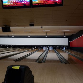 AMF Airport Lanes - Bowling Near Me - Cheektowaga, New York