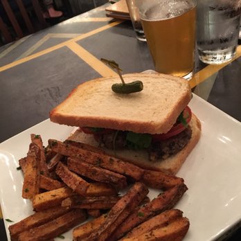 The Attic - Vegan Veggie Burger - Breakfast & Brunch Near Me - Long Beach, California