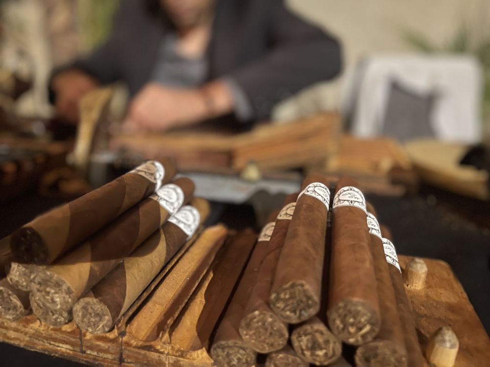 Cigar Rollers Logo