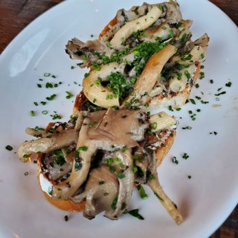 Gypsy Kitchen - Mushrooms and Whipped Goat Chhese Toast. - Spanish Near Me - Atlanta, Georgia Gypsy Kitchen - Mushrooms and Whipped Goat Chhese Toast. - Spanish Near Me - Atlanta, Georgia