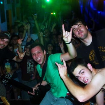 92 Graus - Pubs Near Me - Curitiba, Puerto Rico 92 Graus - Pubs Near Me - Curitiba, Puerto Rico