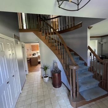 Visual Paint - Rochester Hills foyer. - Painters Near Me - Southfield, Michigan Visual Paint - Rochester Hills foyer. - Painters Near Me - Southfield, Michigan