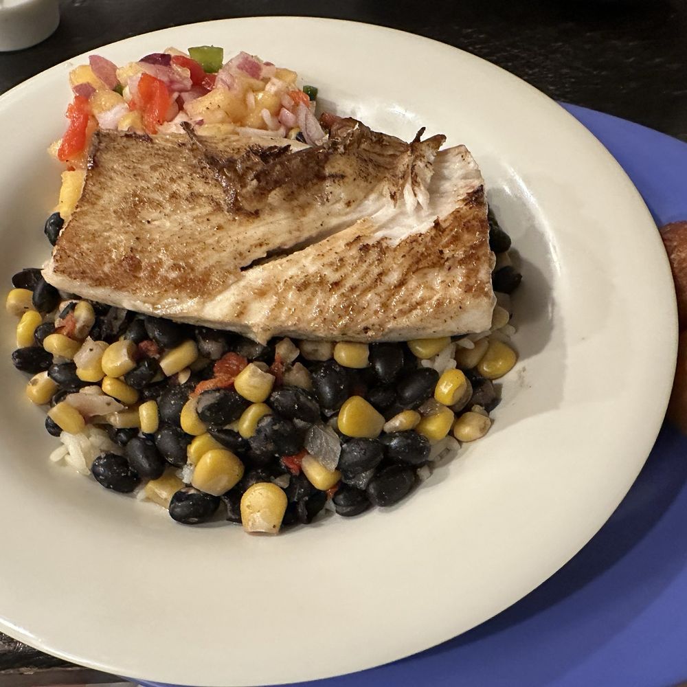 Darrell's Restaurant - Mahi lunch special - so good! - Seafood Near Me - Manteo, North Carolina Darrell's Restaurant - Mahi lunch special - so good! - Seafood Near Me - Manteo, North Carolina
