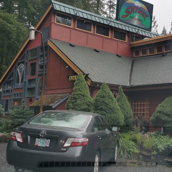 Skyway Bar & Grill - Exterior - Barbeque Near Me - Zigzag, Oregon Skyway Bar & Grill - Exterior - Barbeque Near Me - Zigzag, Oregon