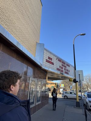 Riverview Theater by null