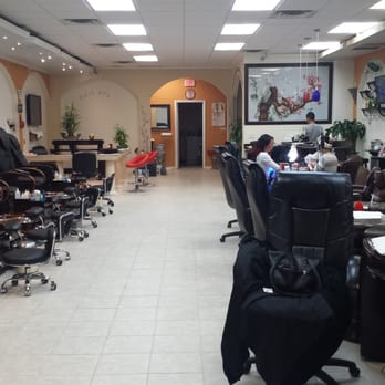 Le's Luxury Nails Spa - Nail Salons Near Me - Panama City Beach, Florida Le's Luxury Nails Spa - Nail Salons Near Me - Panama City Beach, Florida