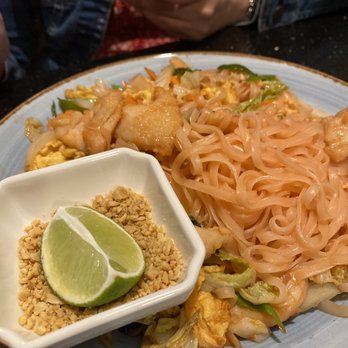 Tokyo Bistro - Pad Thai Dinner - Japanese Near Me - Mount Pleasant, South Carolina Tokyo Bistro - Pad Thai Dinner - Japanese Near Me - Mount Pleasant, South Carolina