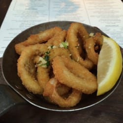 Côte - Calamari with garlic