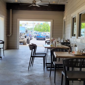 First Watch - Filthy tables greet guests as they walk in. Uuuggghhhh... nasty. - Breakfast & Brunch Near Me - Kennesaw, Georgia