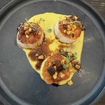 Gordon Ramsay Hell's Kitchen - scallops were very over rated - New American Near Me - Miami, Florida