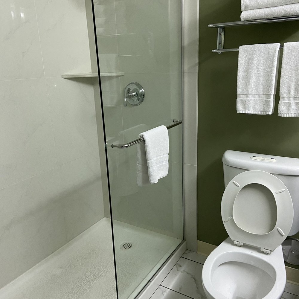 Maple Tree Inn - Hotels Near Me - Sunnyvale, California Maple Tree Inn - Hotels Near Me - Sunnyvale, California