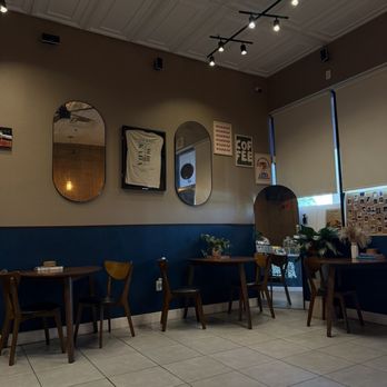 KaĐa Vietnamese Coffee & Tea - Interior - Coffee & Tea Near Me - Gilbert, Arizona